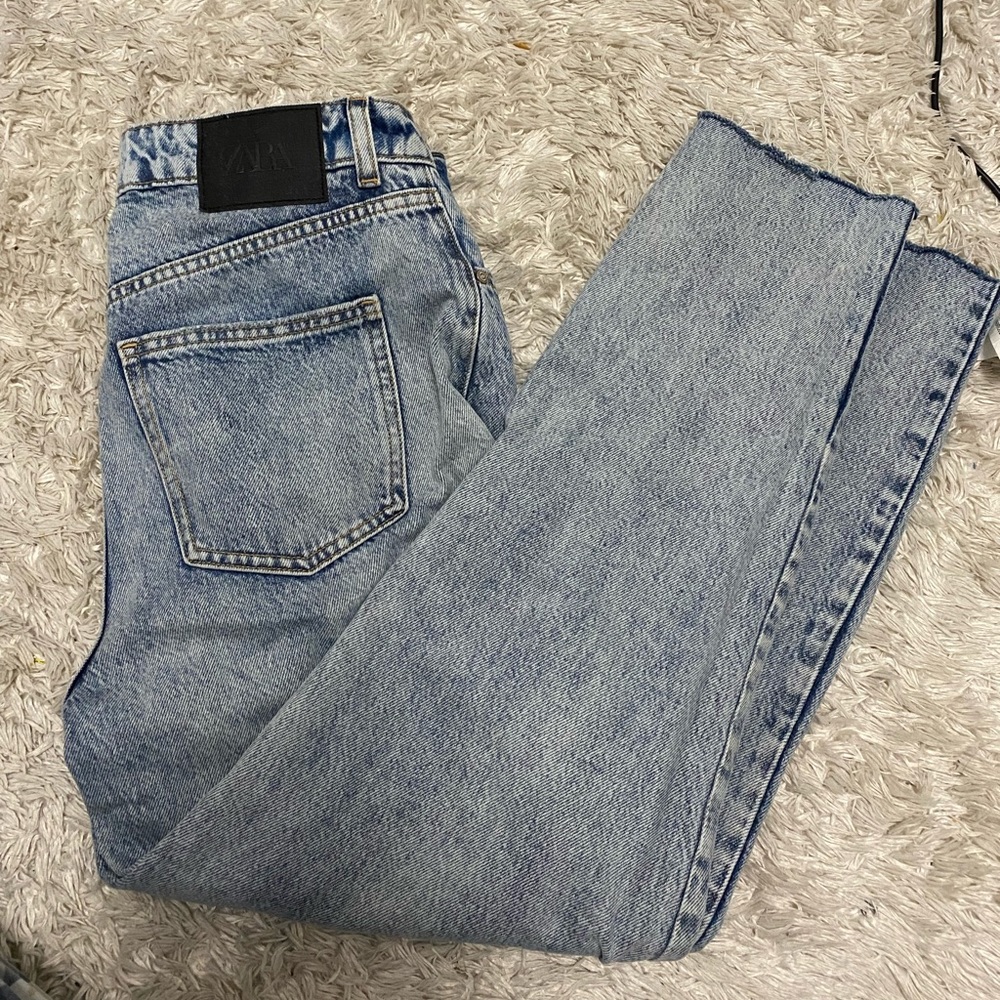 ZARA light wash mom jeans